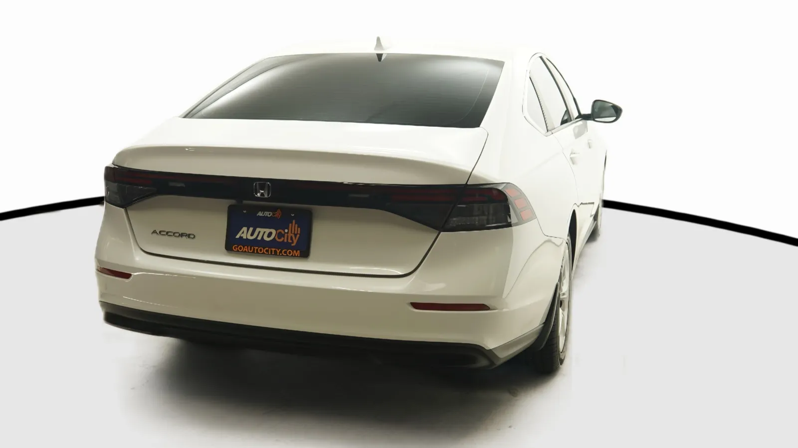 Honda Accord photo 8
