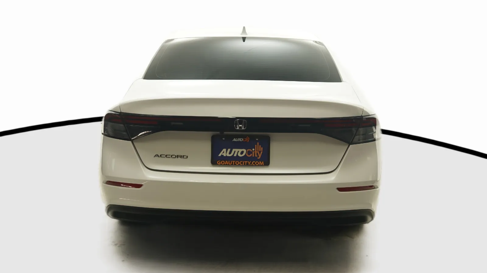 Honda Accord photo 10