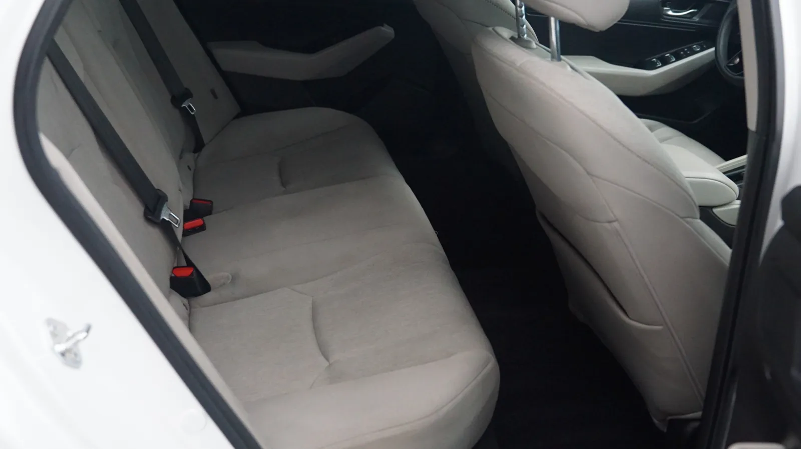 Honda Accord photo 11