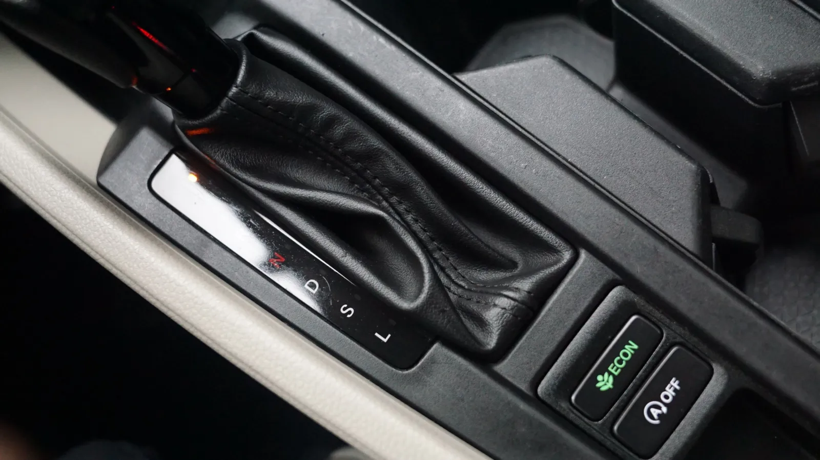Honda Accord photo 21