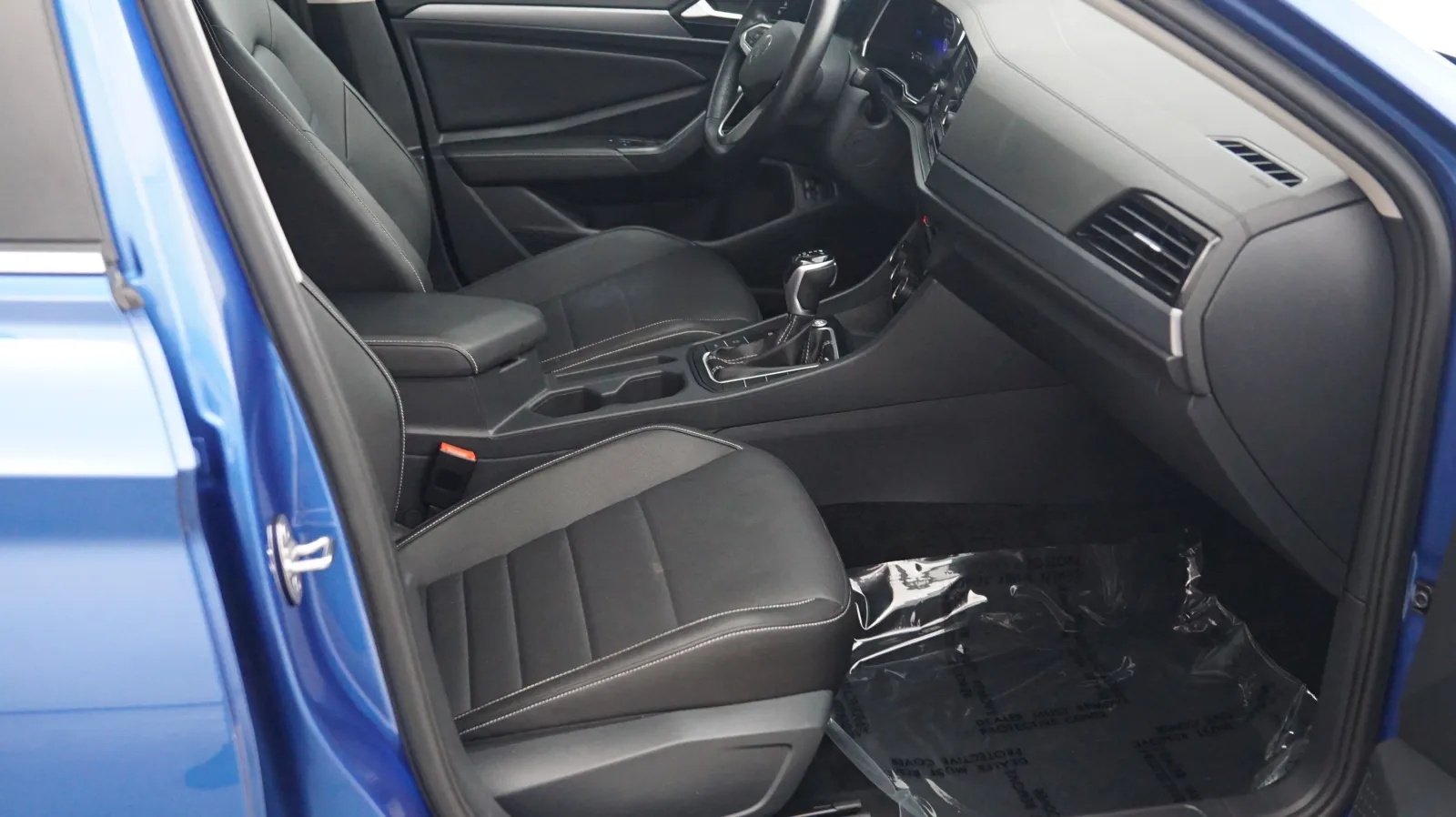 Volkswagen Jetta photo 6