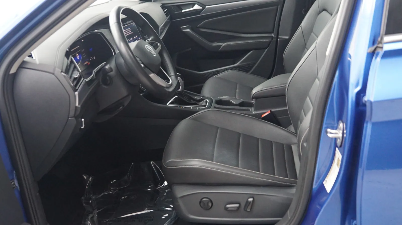 Volkswagen Jetta photo 7