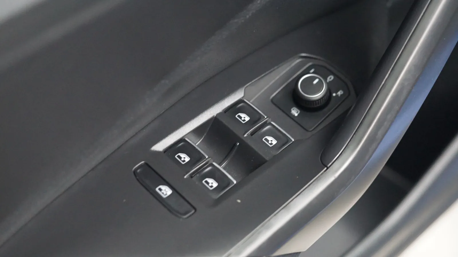 Volkswagen Jetta photo 16