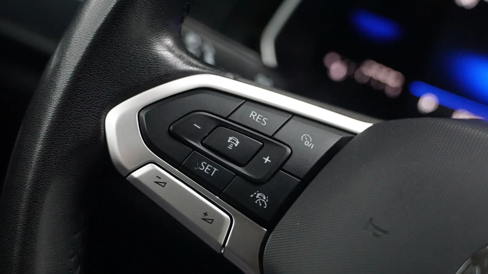 Volkswagen Jetta photo 19