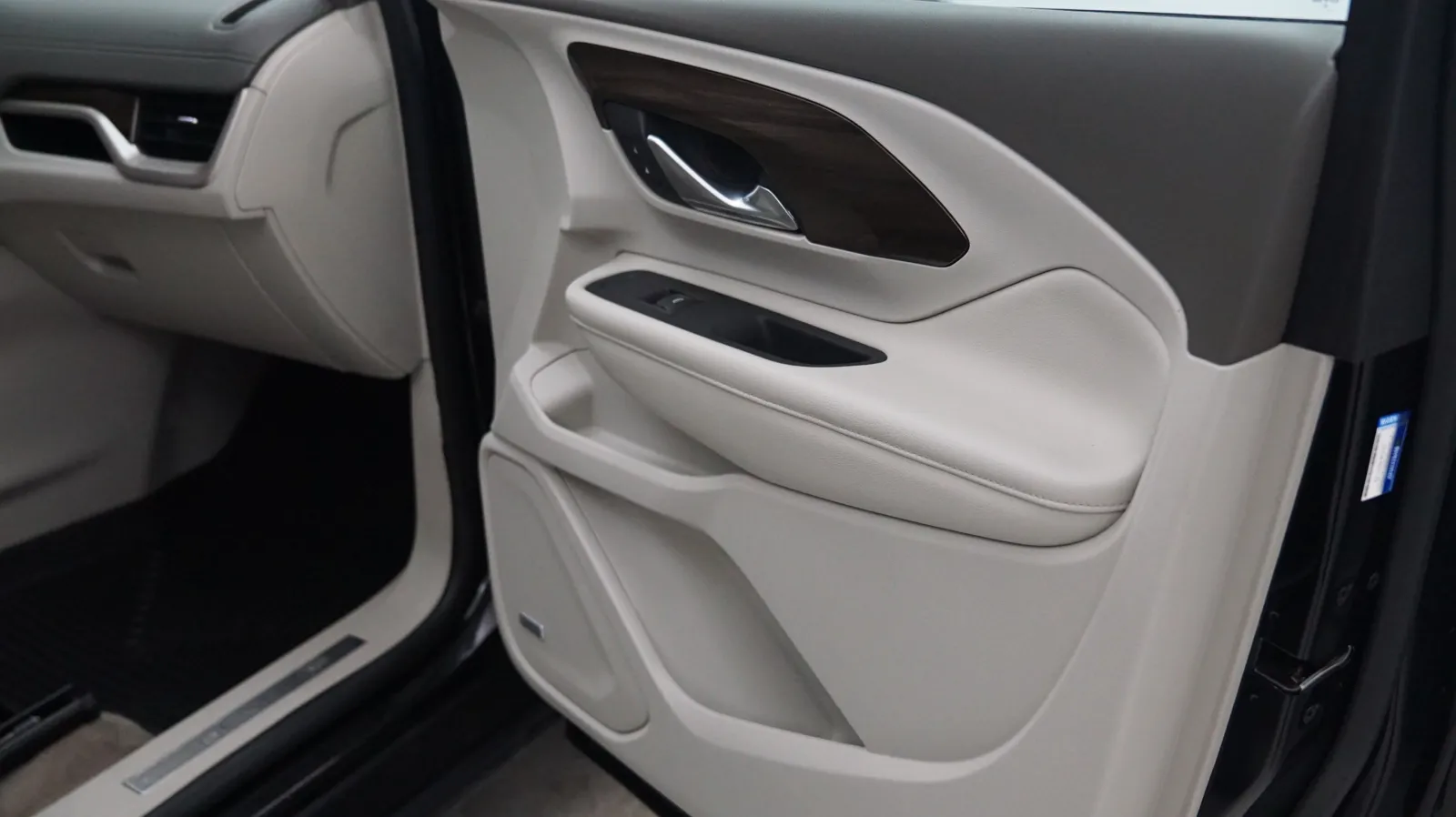 GMC Terrain photo 15