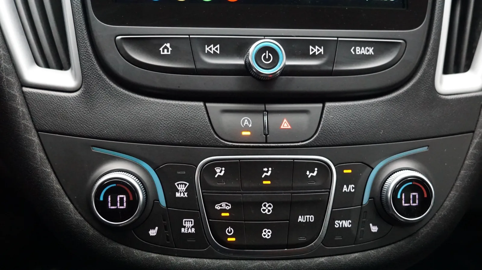 Chevrolet Malibu photo 20