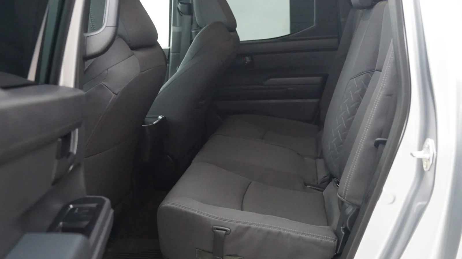 Toyota Tacoma photo 12