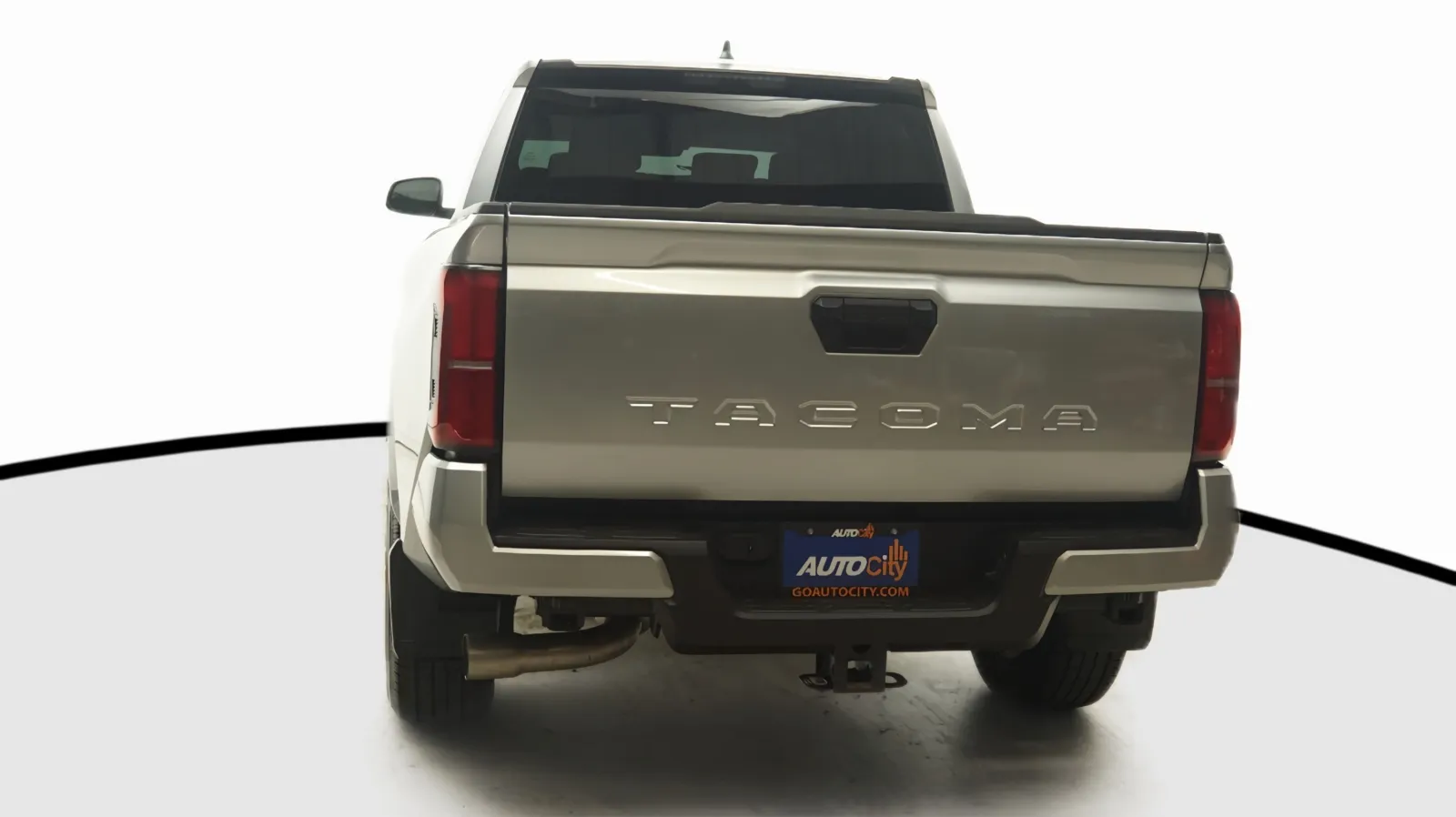 Toyota Tacoma photo 13