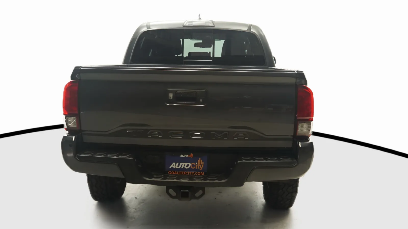 Toyota Tacoma photo 10