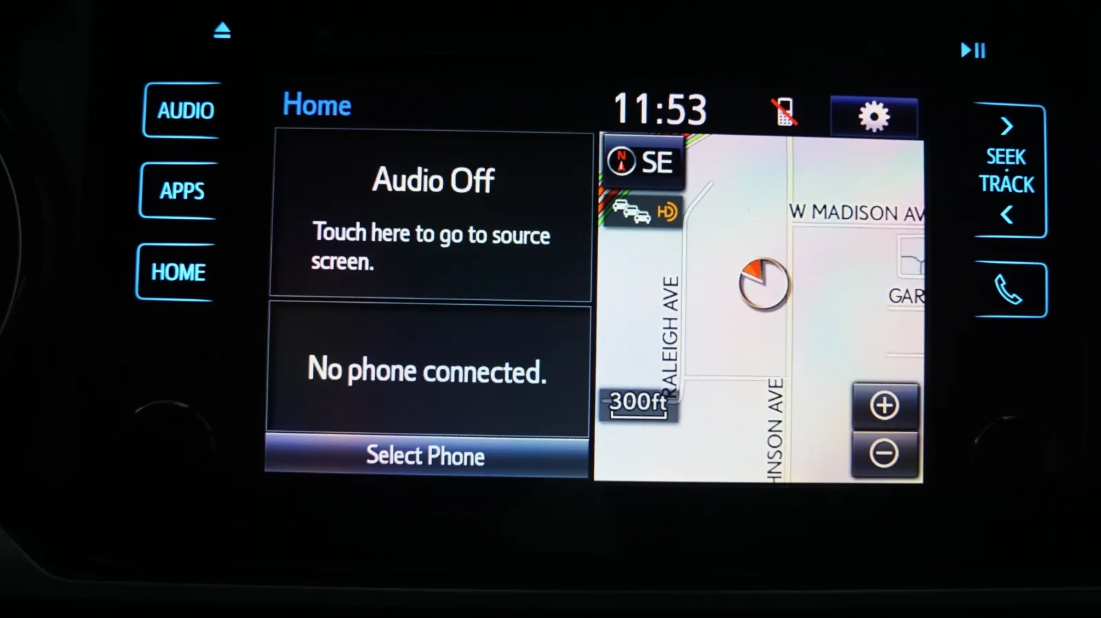 Toyota Tacoma photo 18