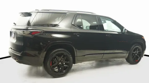 More photos of 2020 Chevrolet Traverse Premier at Auto City, CA