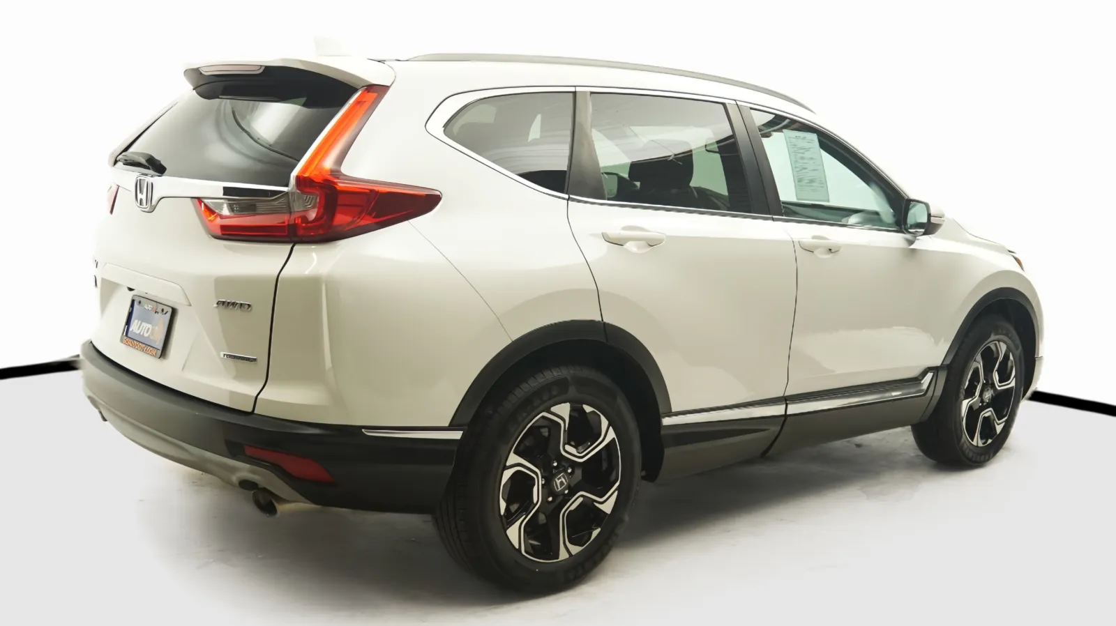 More photos of 2017 Honda CR-V Touring at Auto City, CA