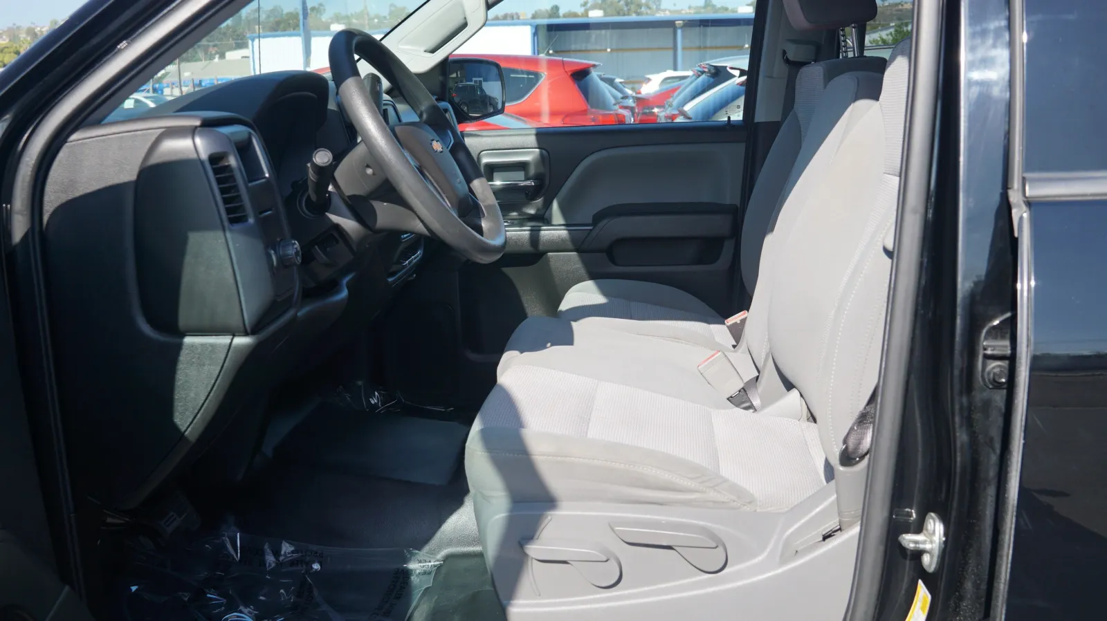 Chevrolet Silverado photo 7