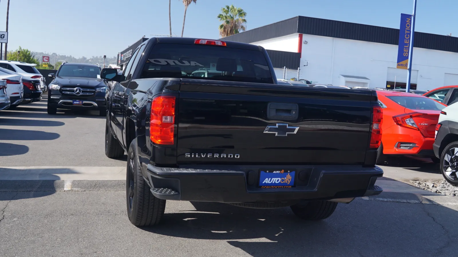 Chevrolet Silverado photo 12