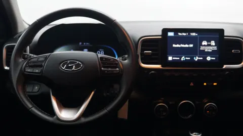 More photos of 2023 Hyundai VENUE SEL at Auto City, CA