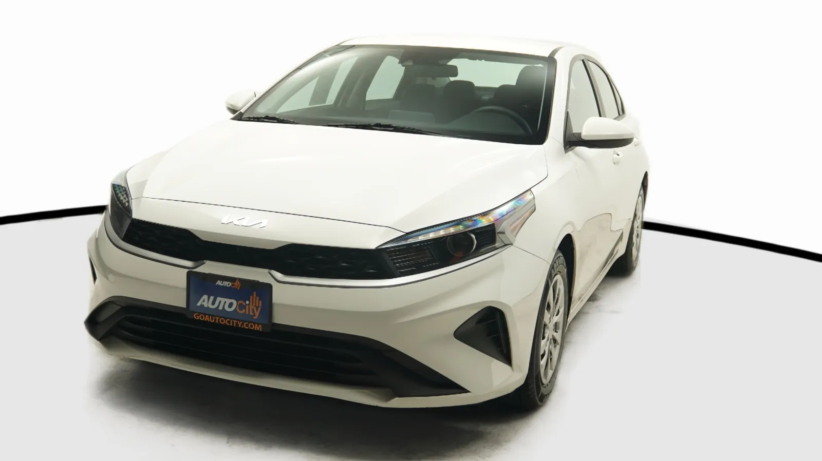 White 2024 Kia Forte LX for sale in El Cajon, CA