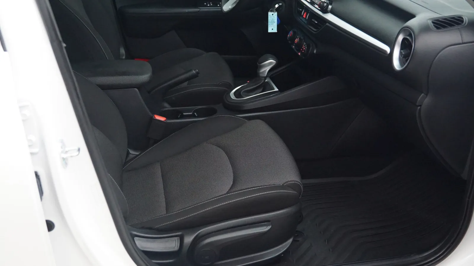 Kia Forte photo 6