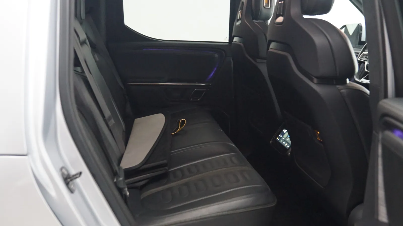 Rivian R1T photo 11