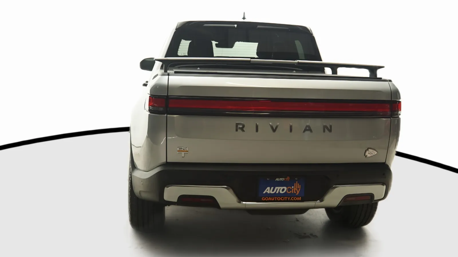 Rivian R1T photo 13