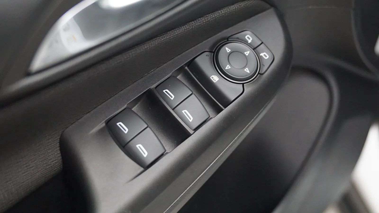 Buick Envista photo 15