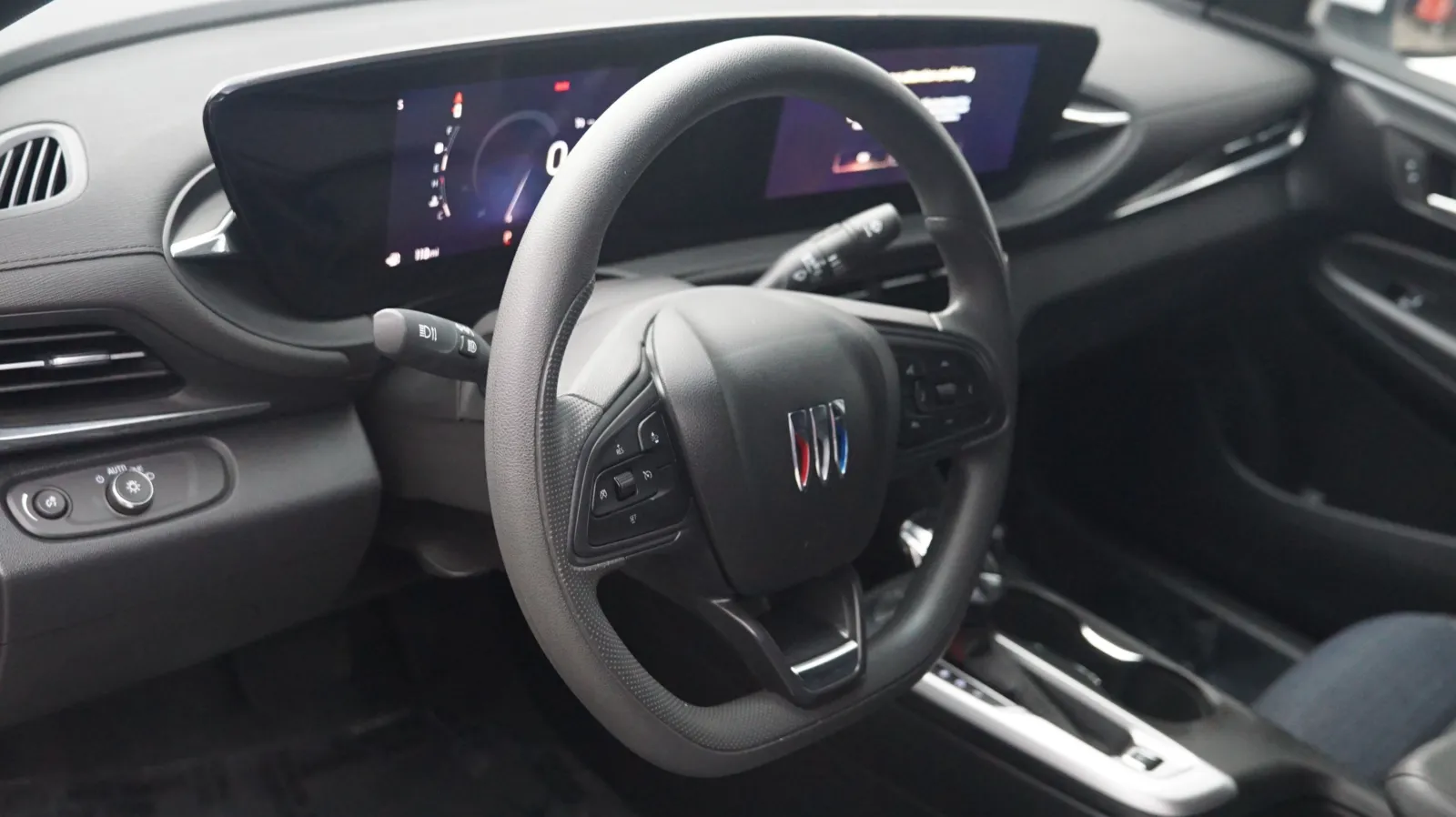 Buick Envista photo 16