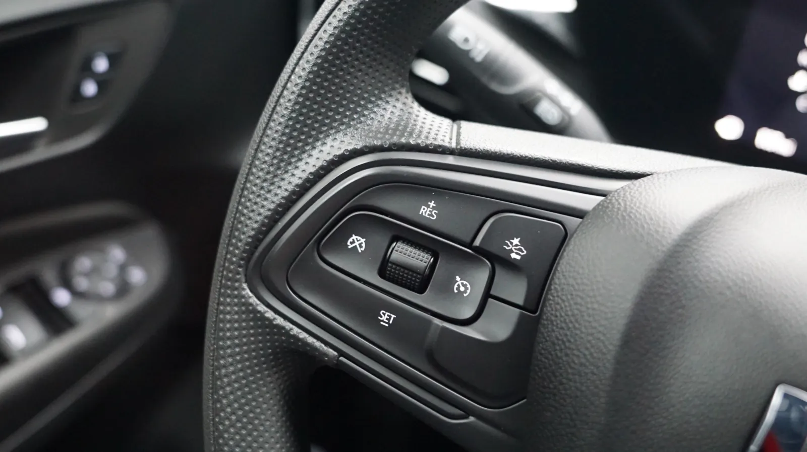 Buick Envista photo 17