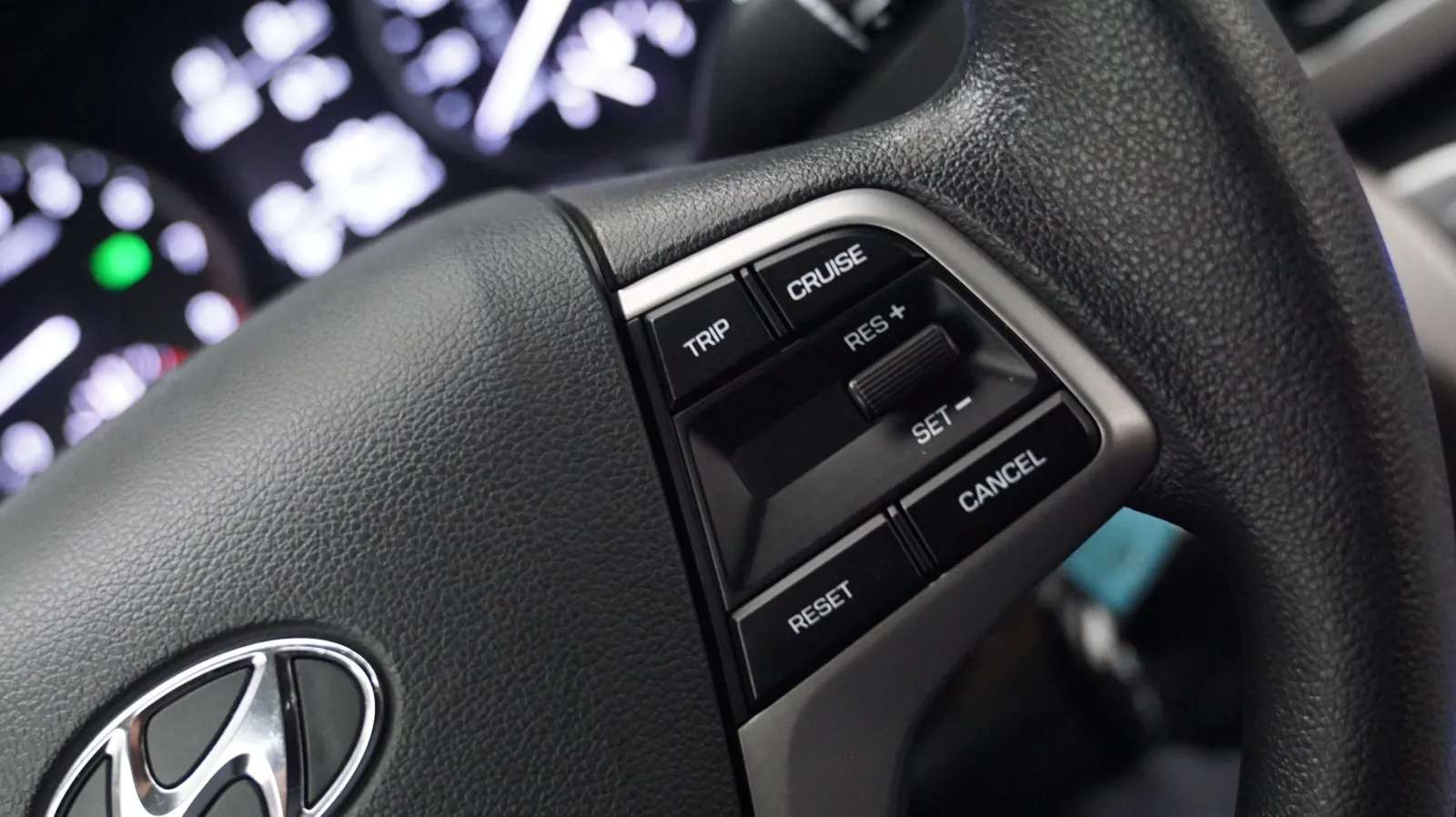 Hyundai Elantra photo 16