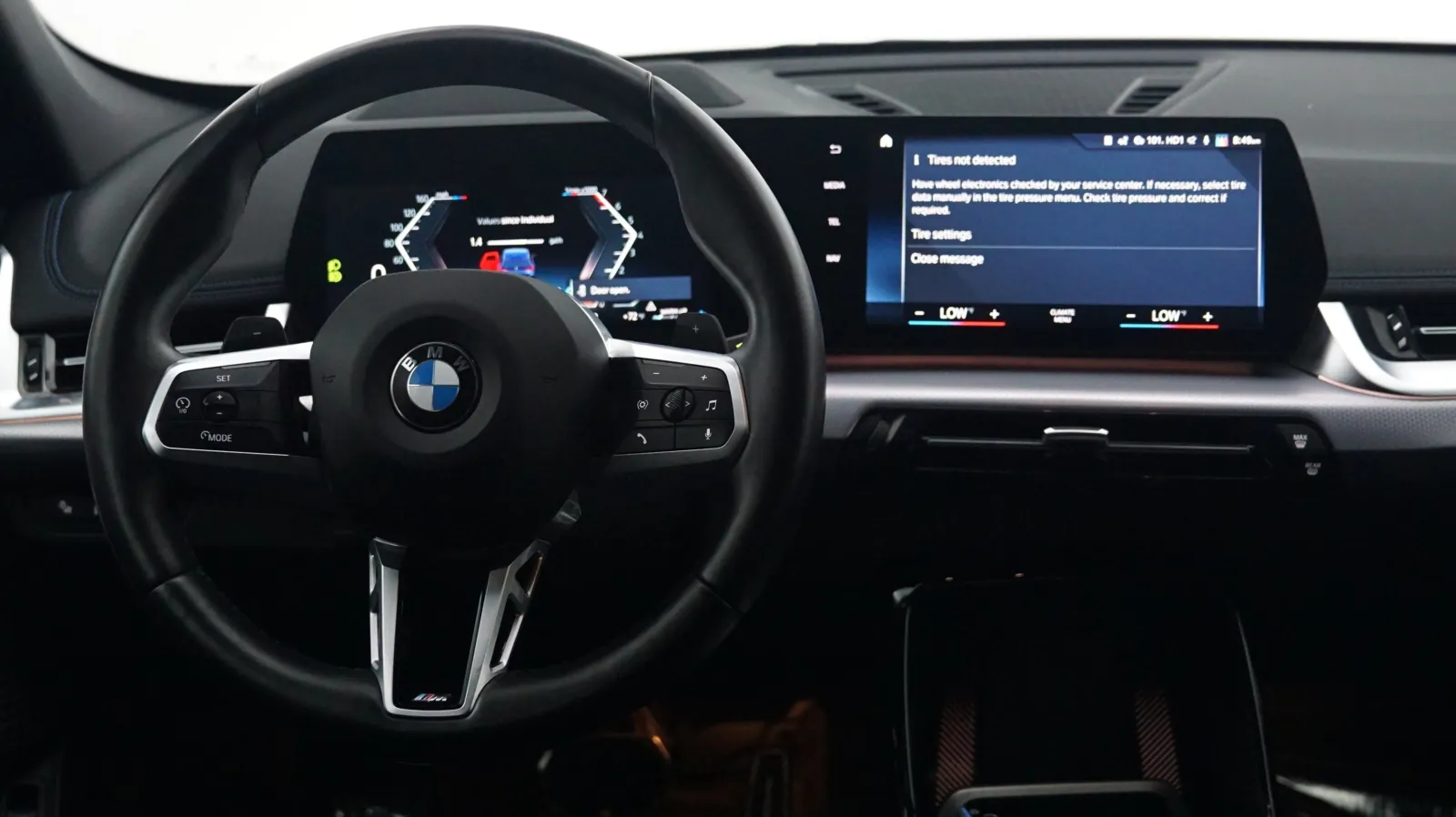 More photos of 2023 BMW X1 xDrive28i at Auto City, CA