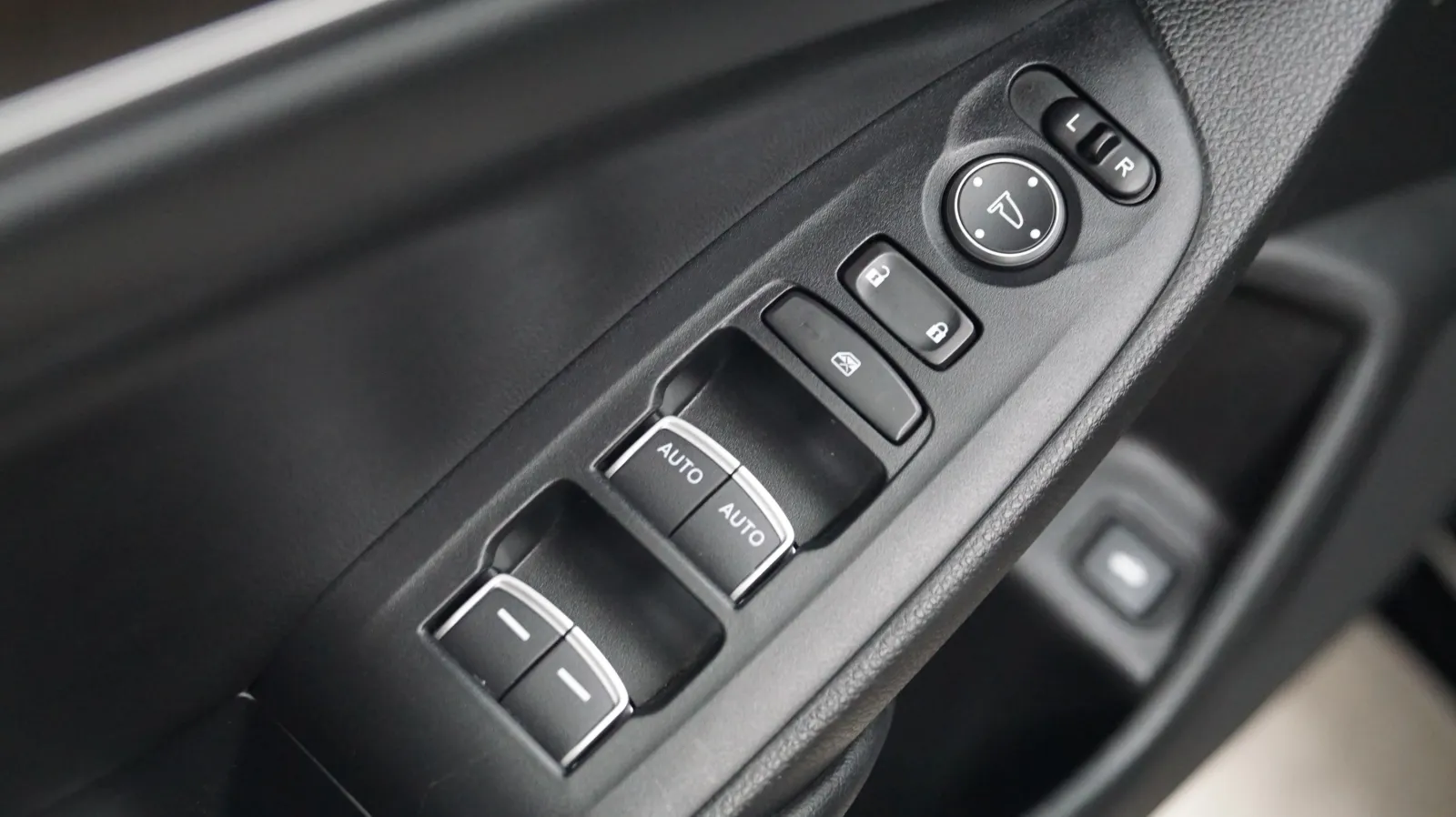 Honda Accord photo 15