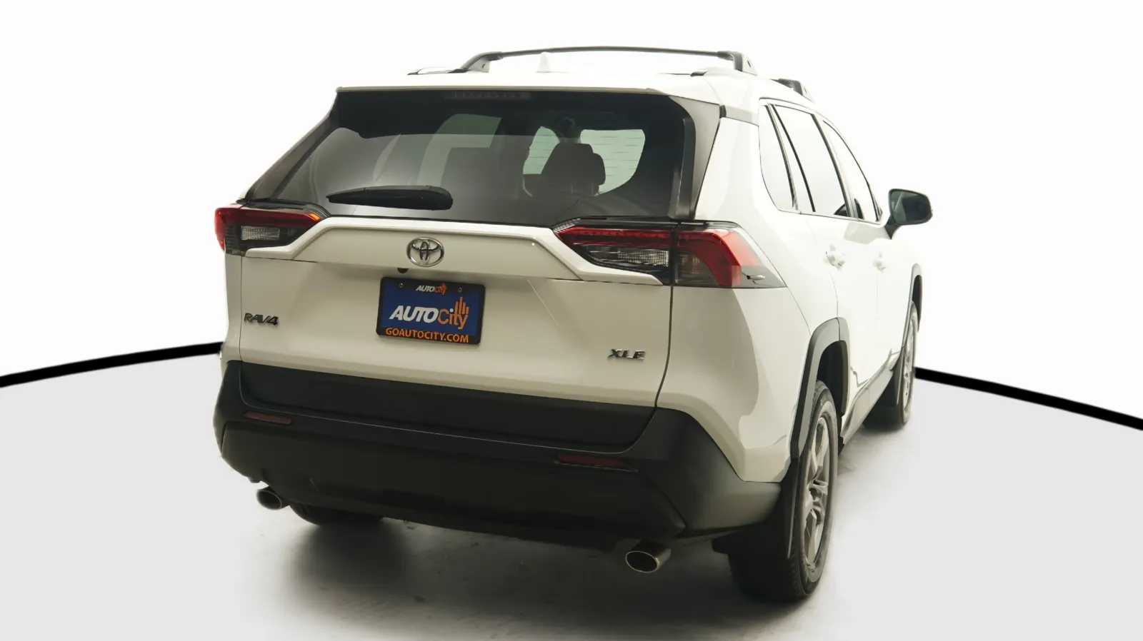 Toyota RAV4 photo 8