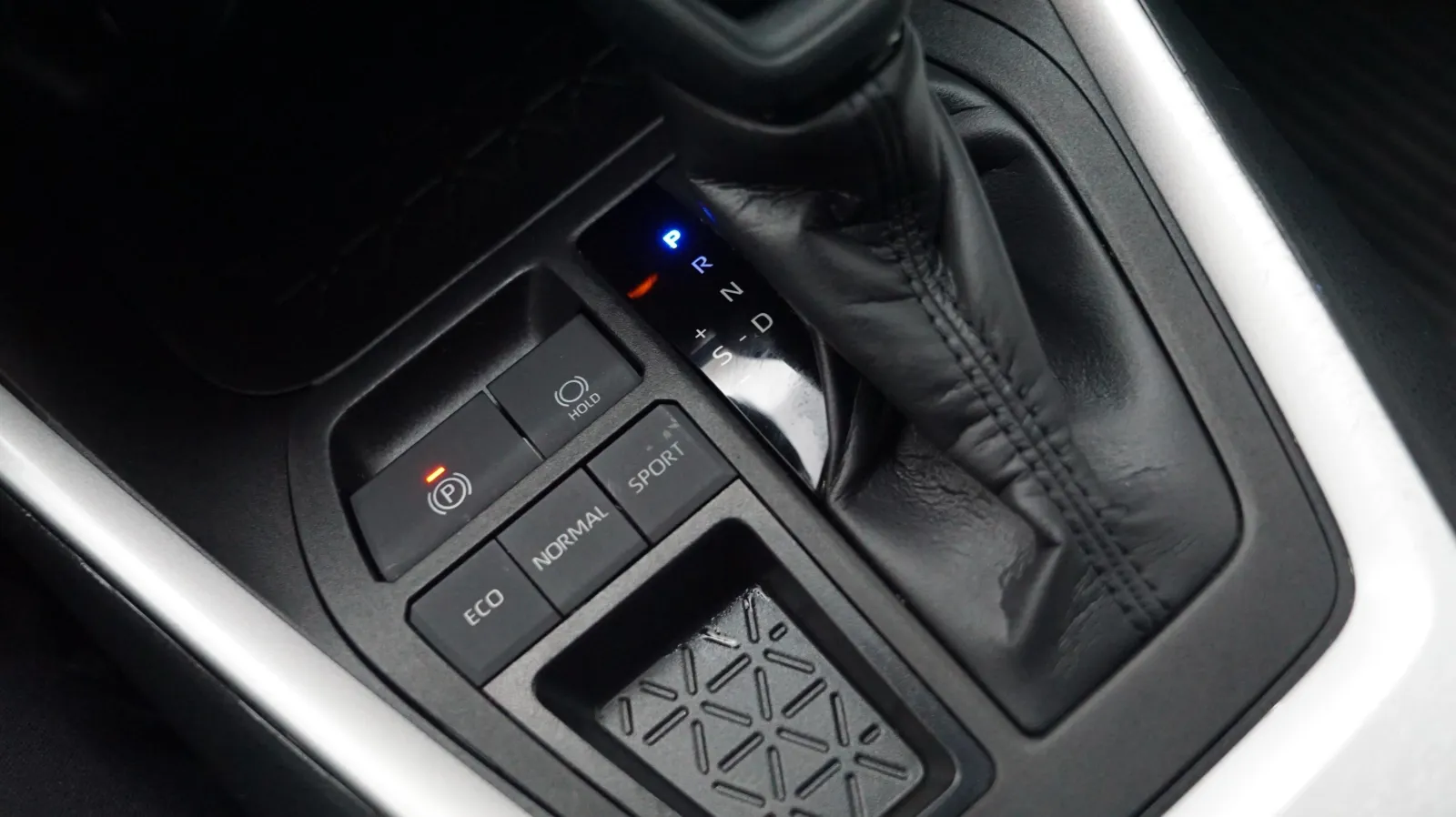 Toyota RAV4 photo 22