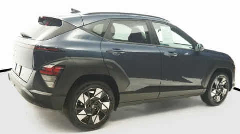 More photos of 2024 Hyundai KONA SEL at Auto City, CA