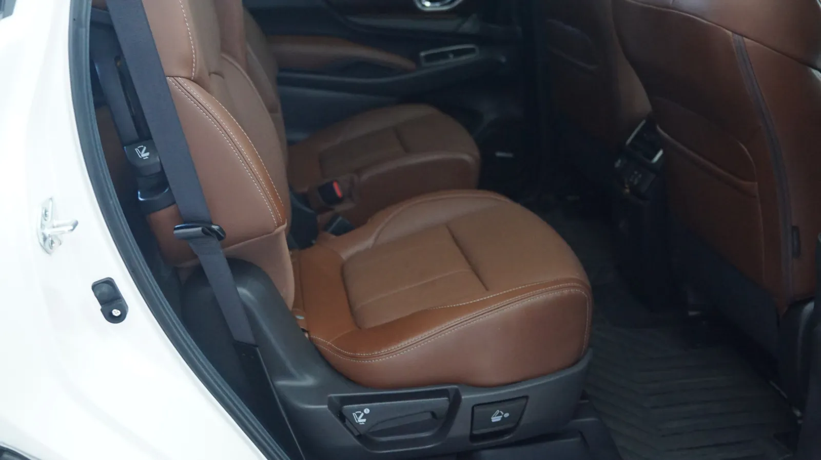 Subaru Ascent photo 11