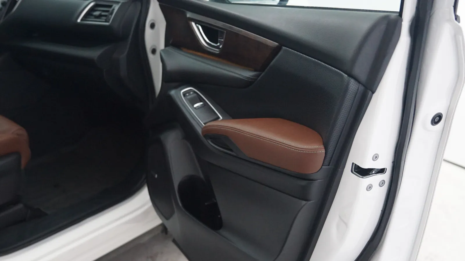 Subaru Ascent photo 15
