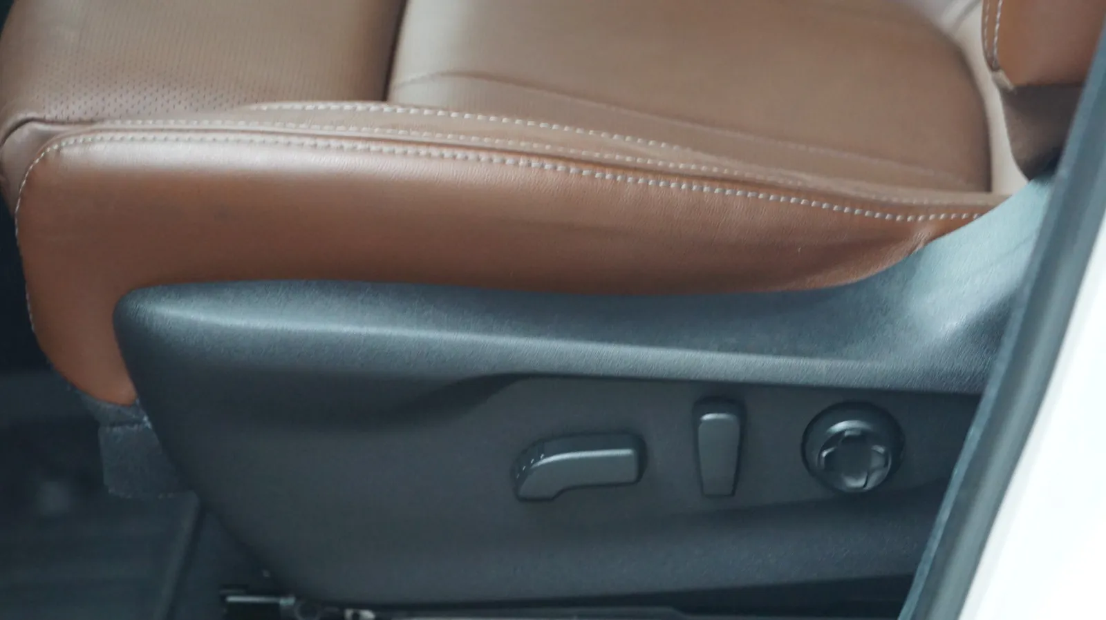 Subaru Ascent photo 16