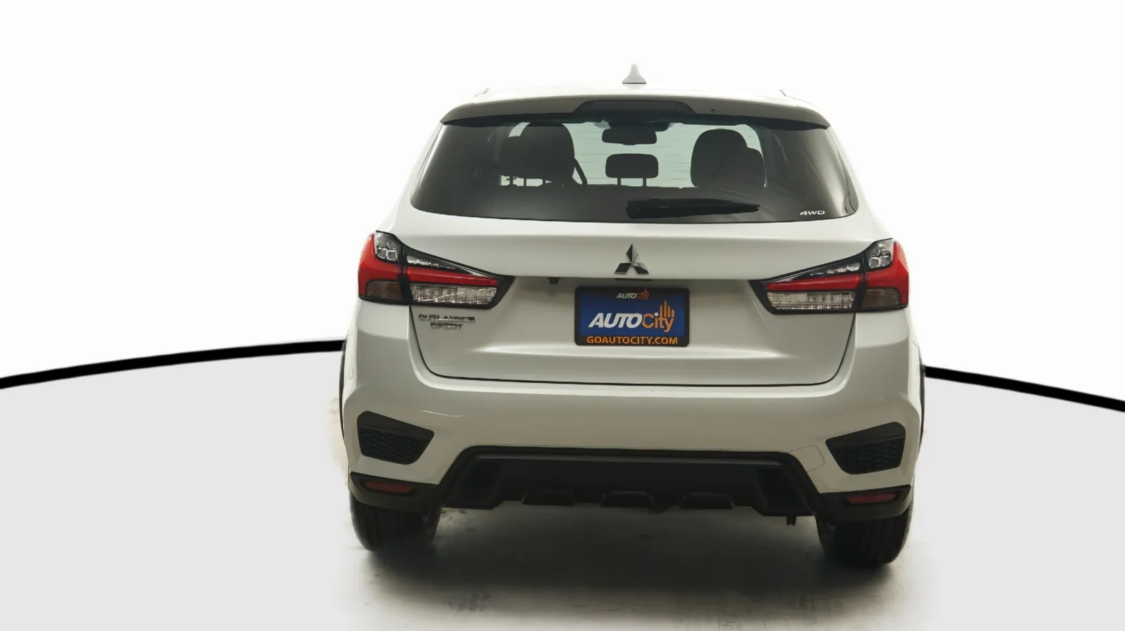 Mitsubishi Outlander Sport photo 10