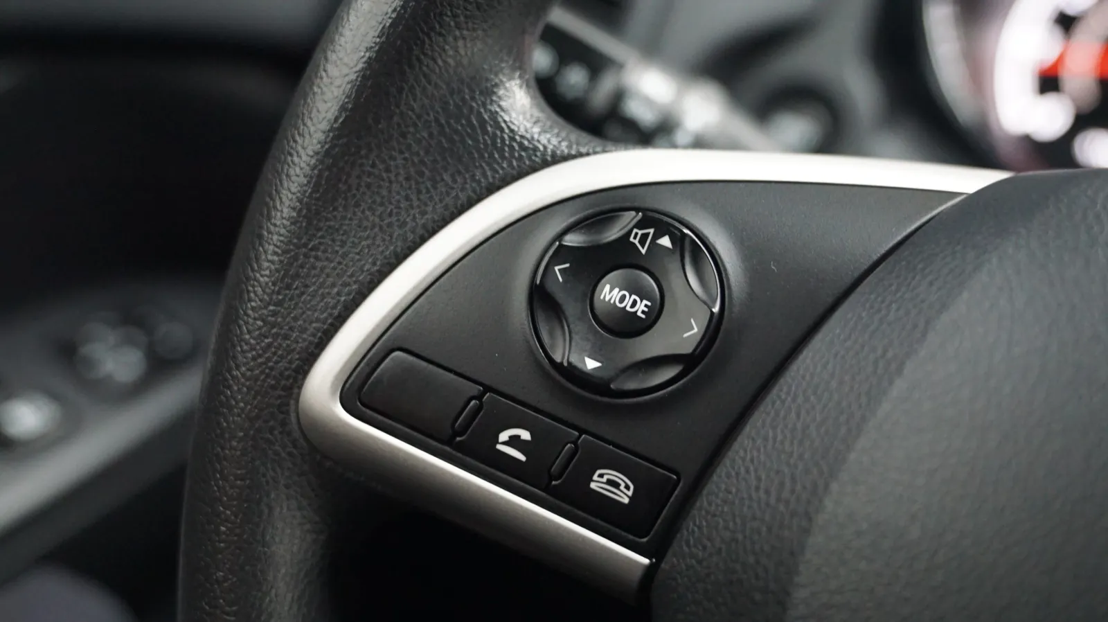 Mitsubishi Outlander Sport photo 16