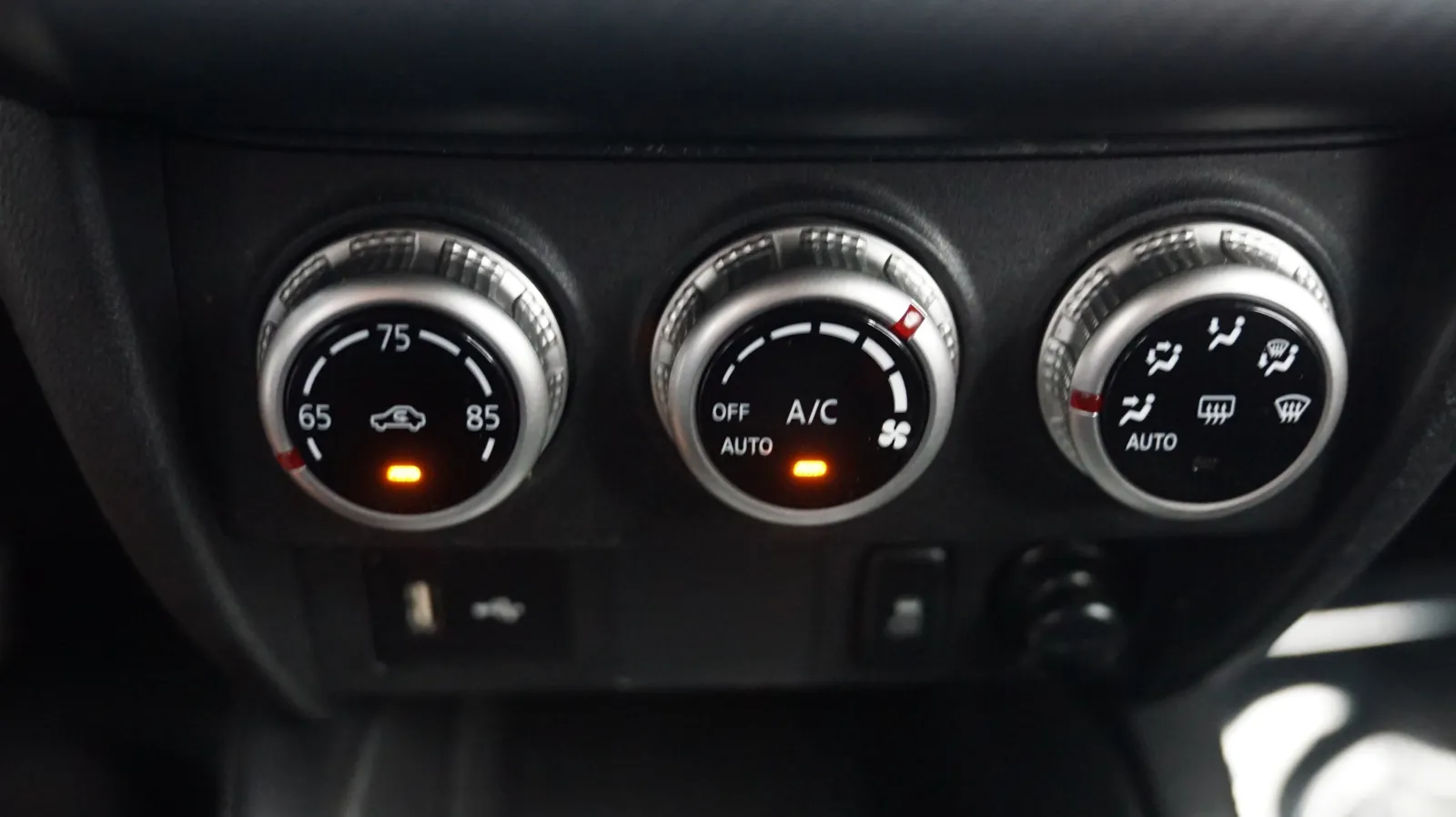Mitsubishi Outlander Sport photo 20