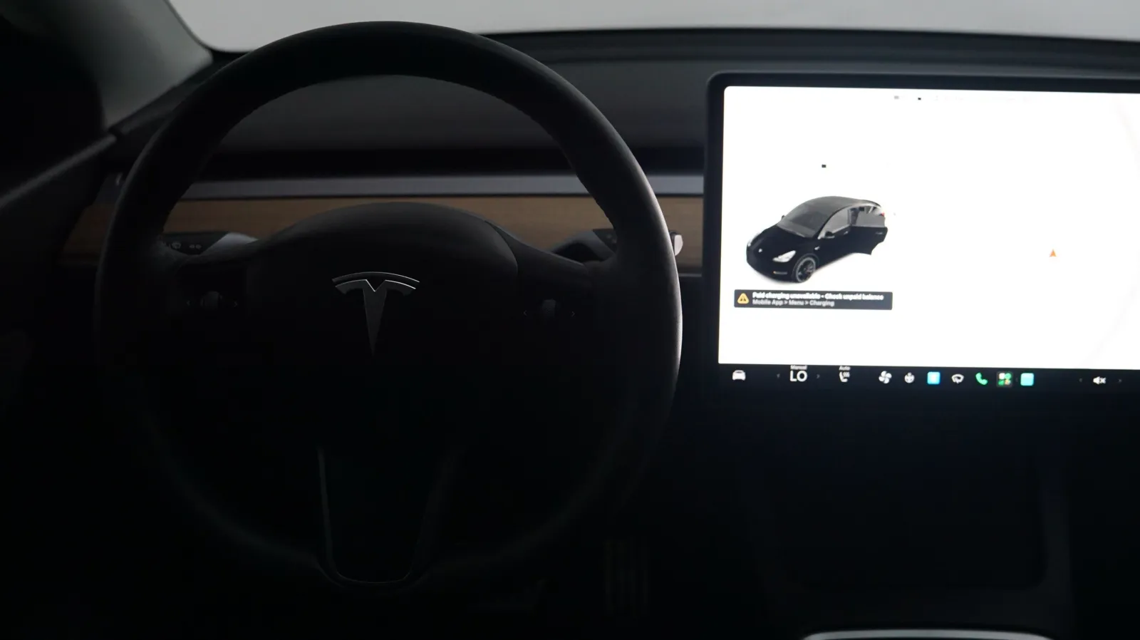 More photos of 2022 Tesla Model Y Performance at Auto City, CA