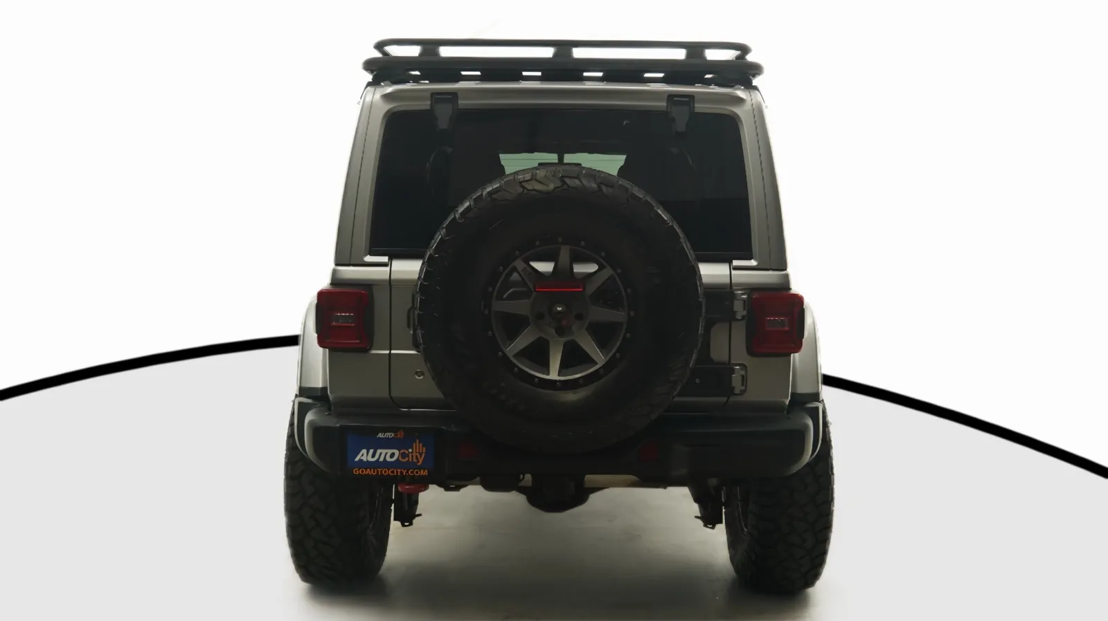 Jeep Wrangler photo 8