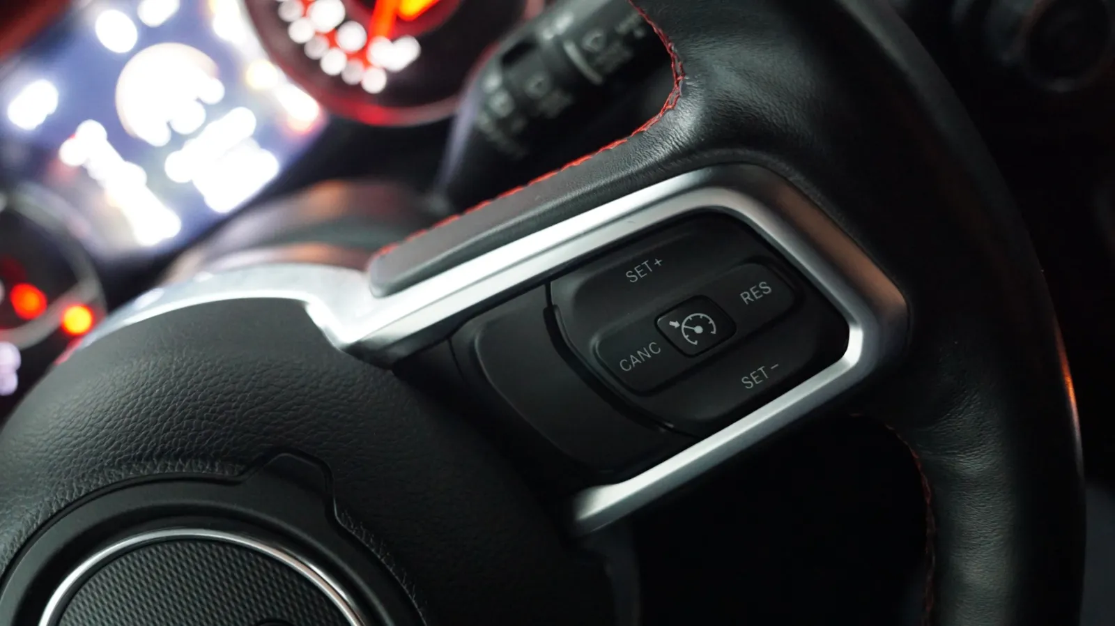 Jeep Wrangler photo 15