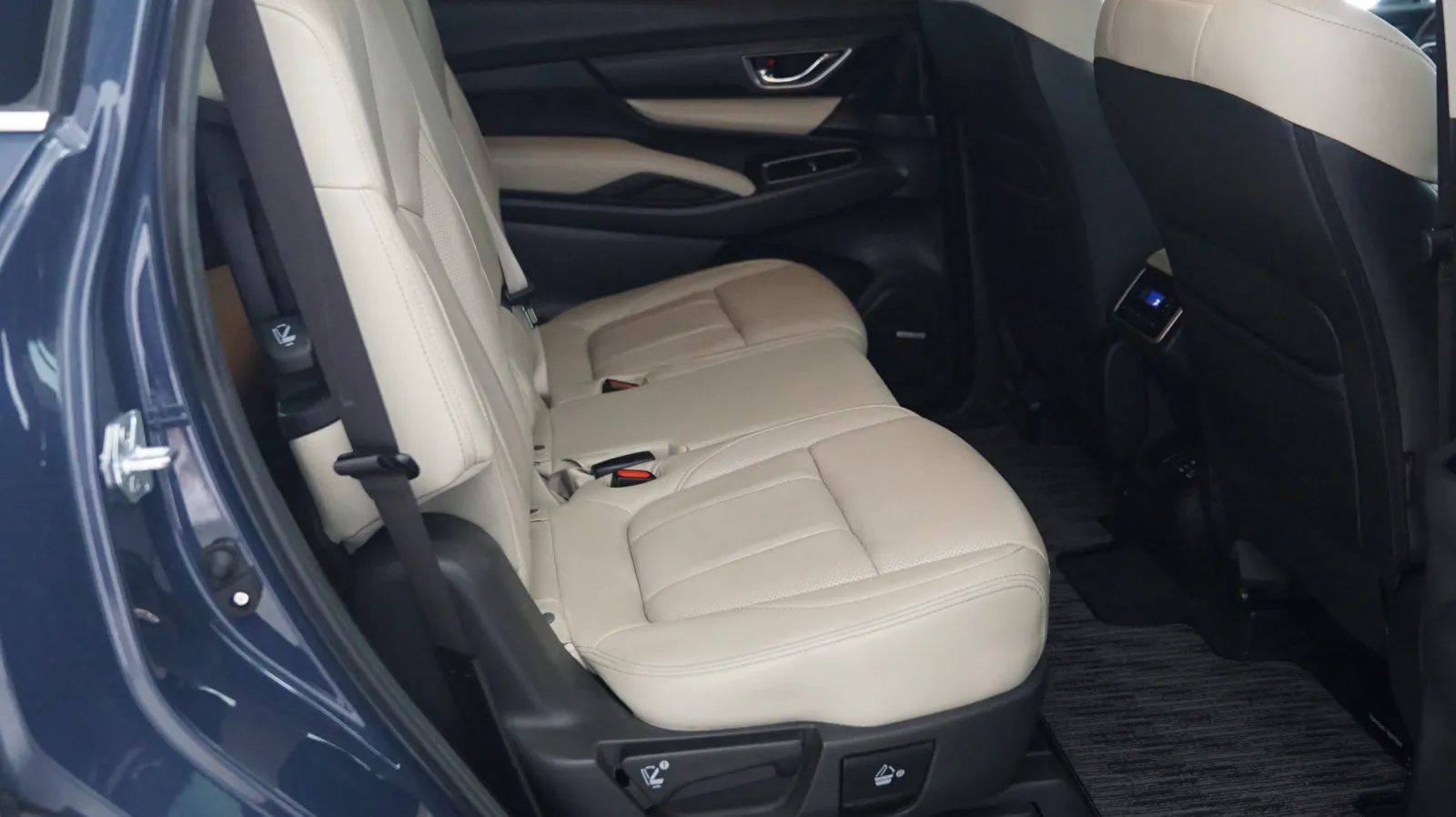 Subaru Ascent photo 11