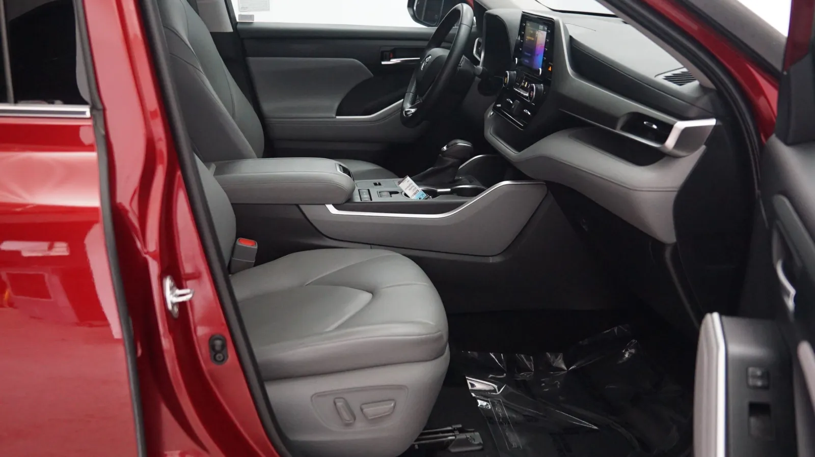 Toyota Highlander photo 6