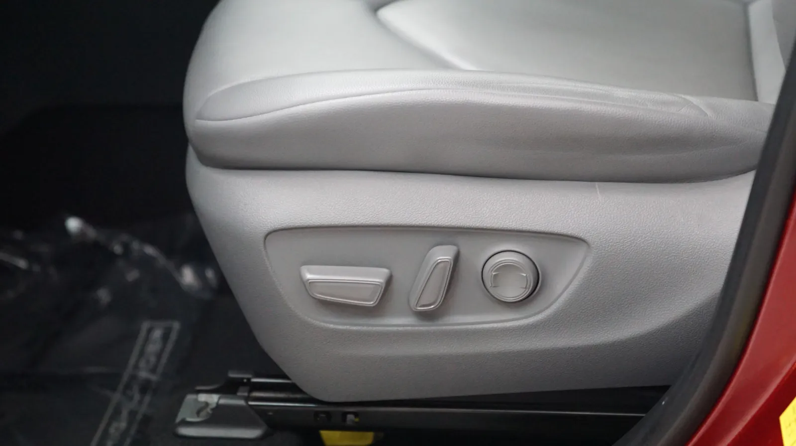 Toyota Highlander photo 16
