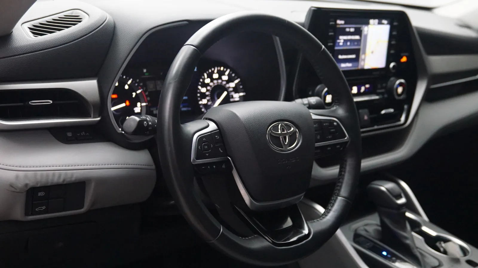Toyota Highlander photo 18
