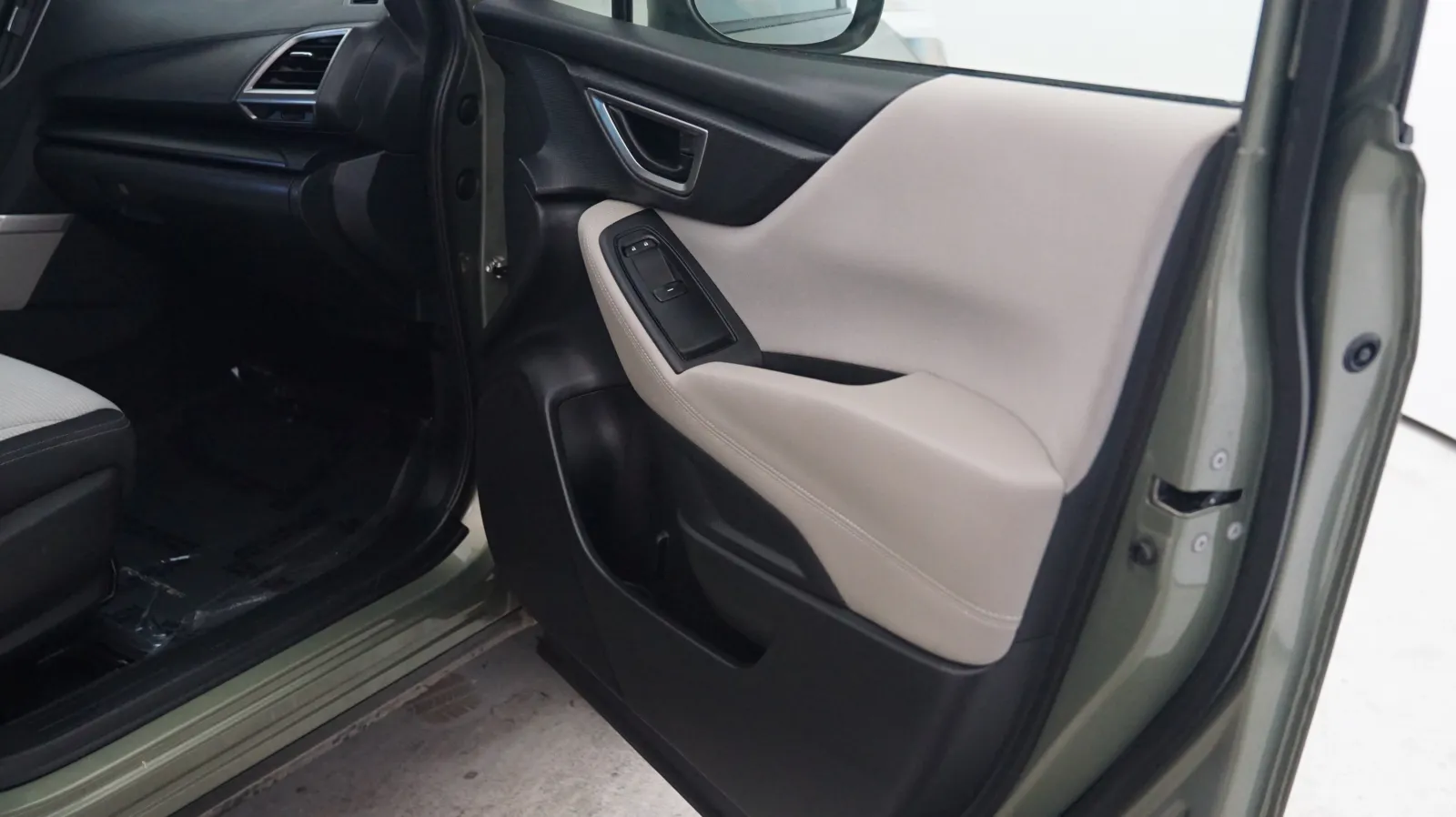 Subaru Forester photo 14