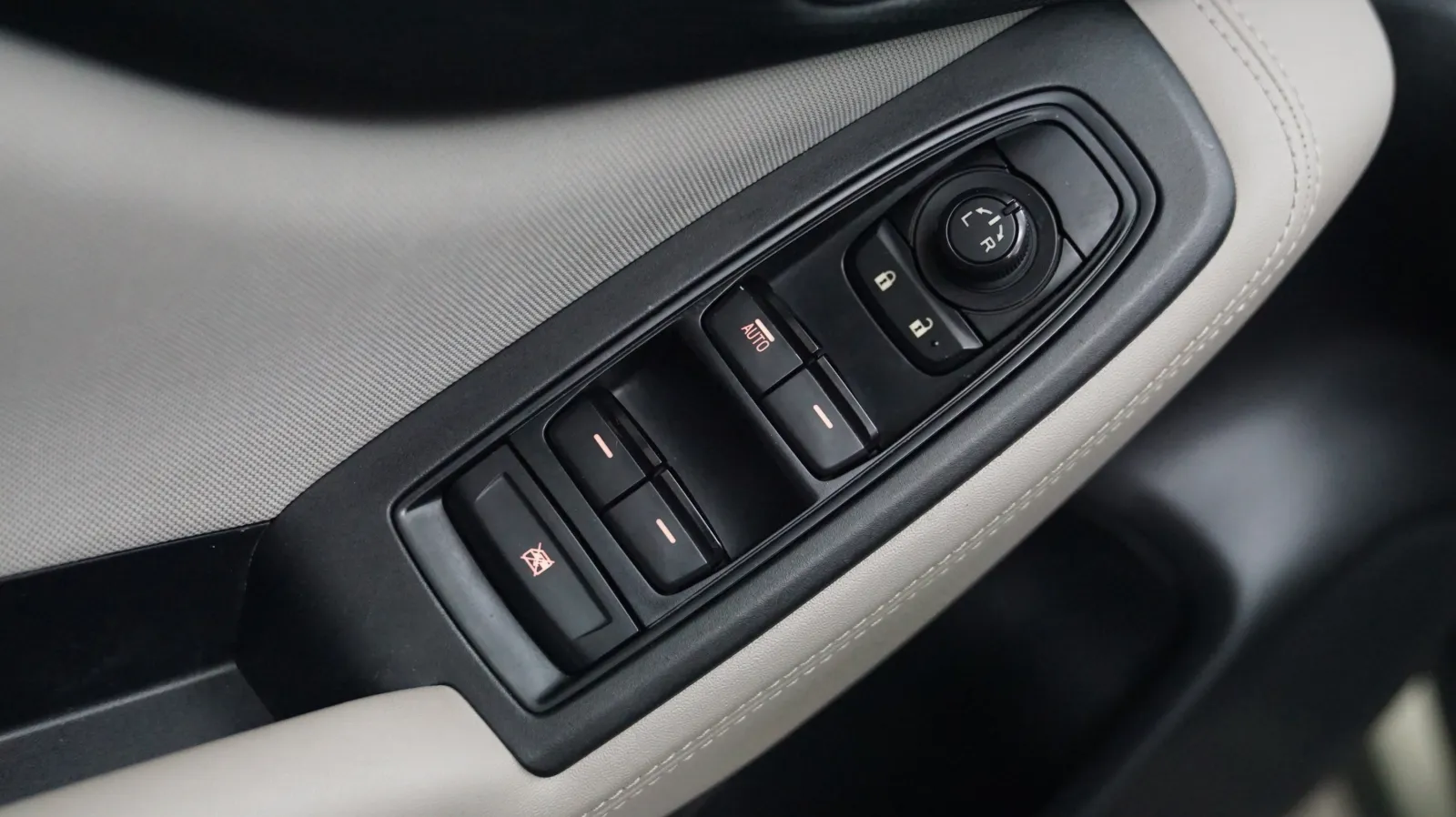 Subaru Forester photo 16