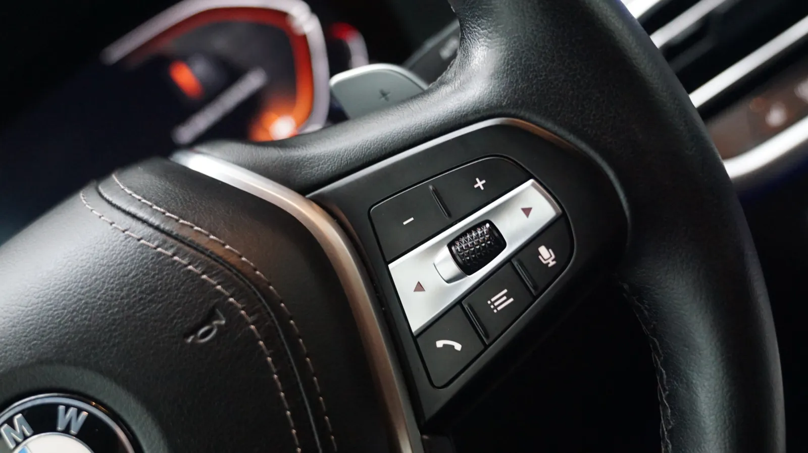 BMW X6 photo 20