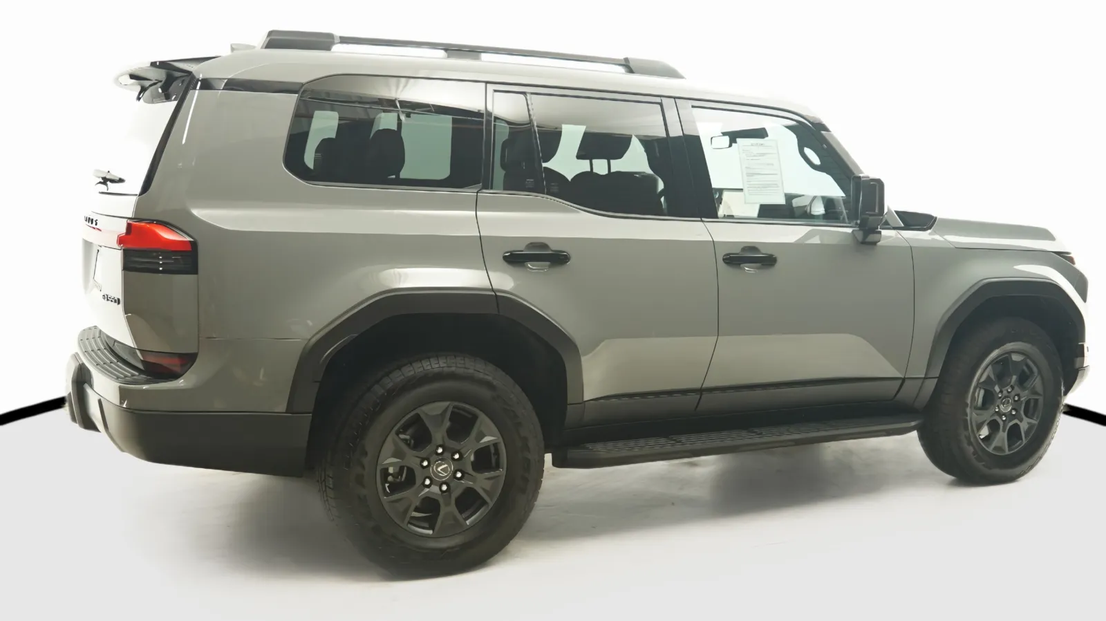 More photos of 2024 Lexus GX 550 Overtrail+ at Auto City, CA