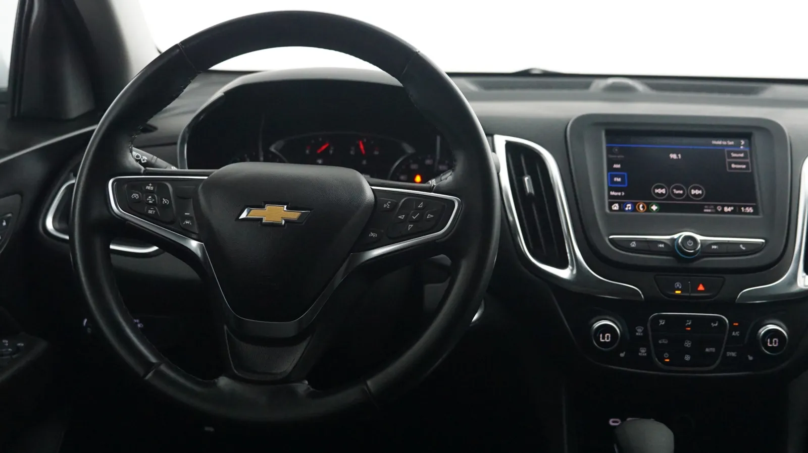 More photos of 2024 Chevrolet Equinox LT at Auto City, CA